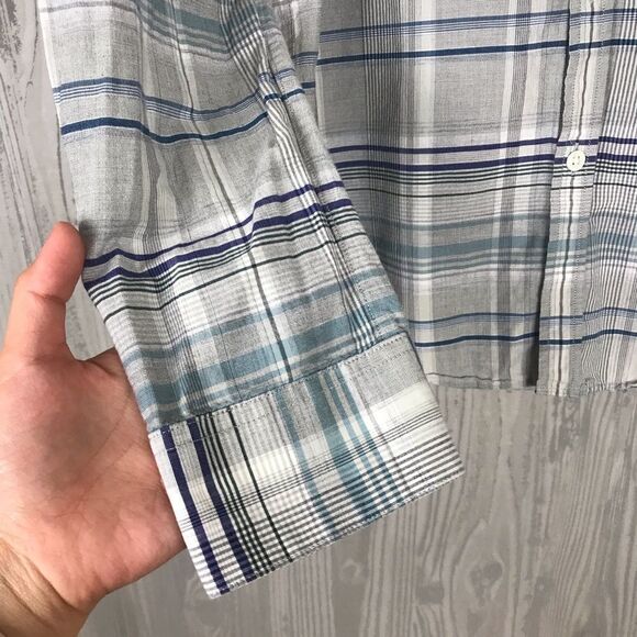 men's Theory button down top - Picture 4 of 4